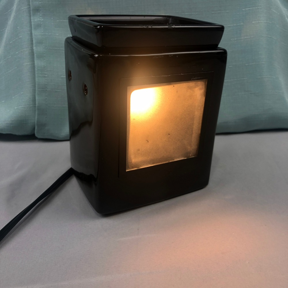Scentsy Gallery Collection Cube Warmer Black Ceramic Electric Wax Melter 23213